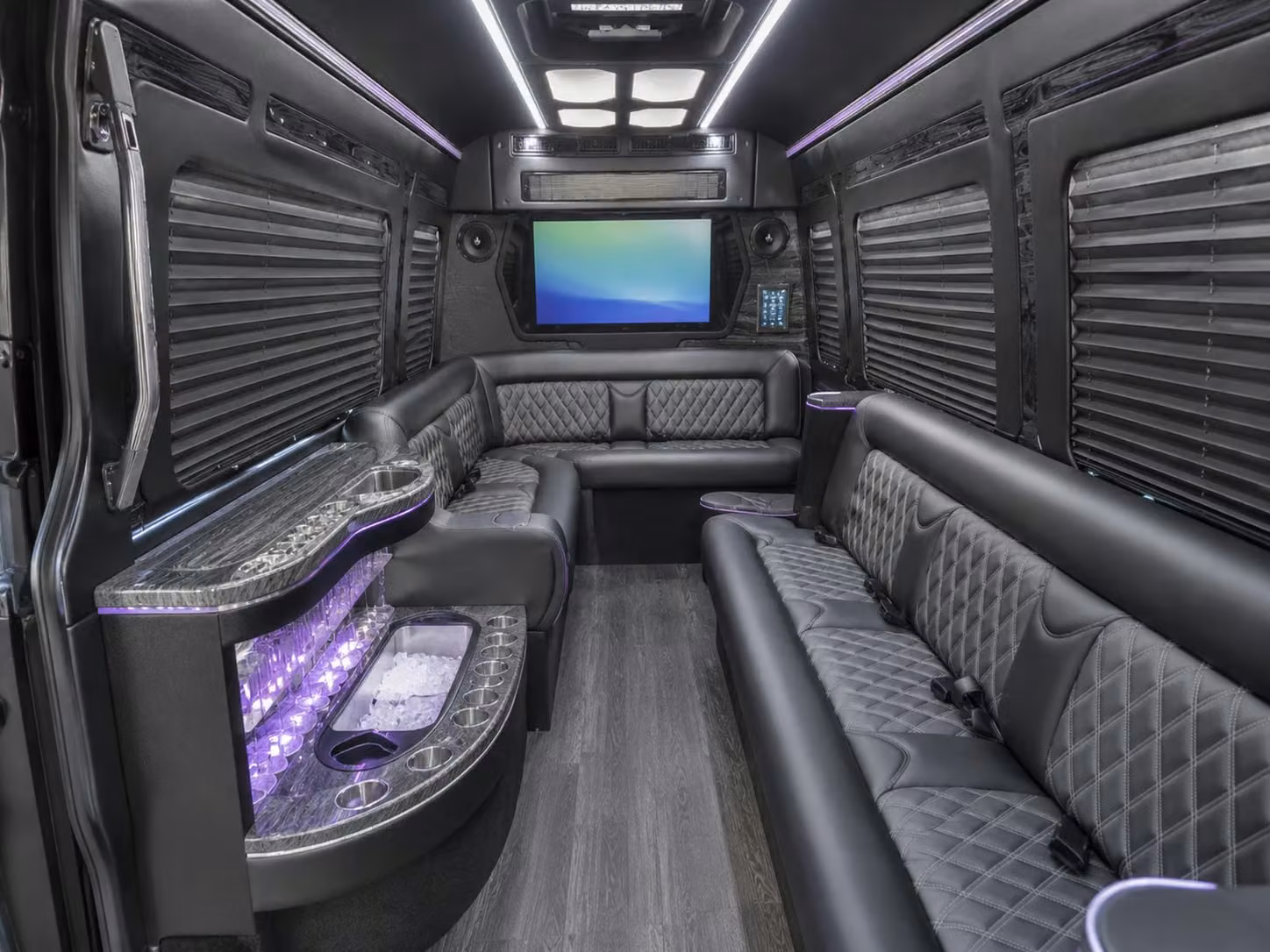 airport transportation for woodbury corporate teams