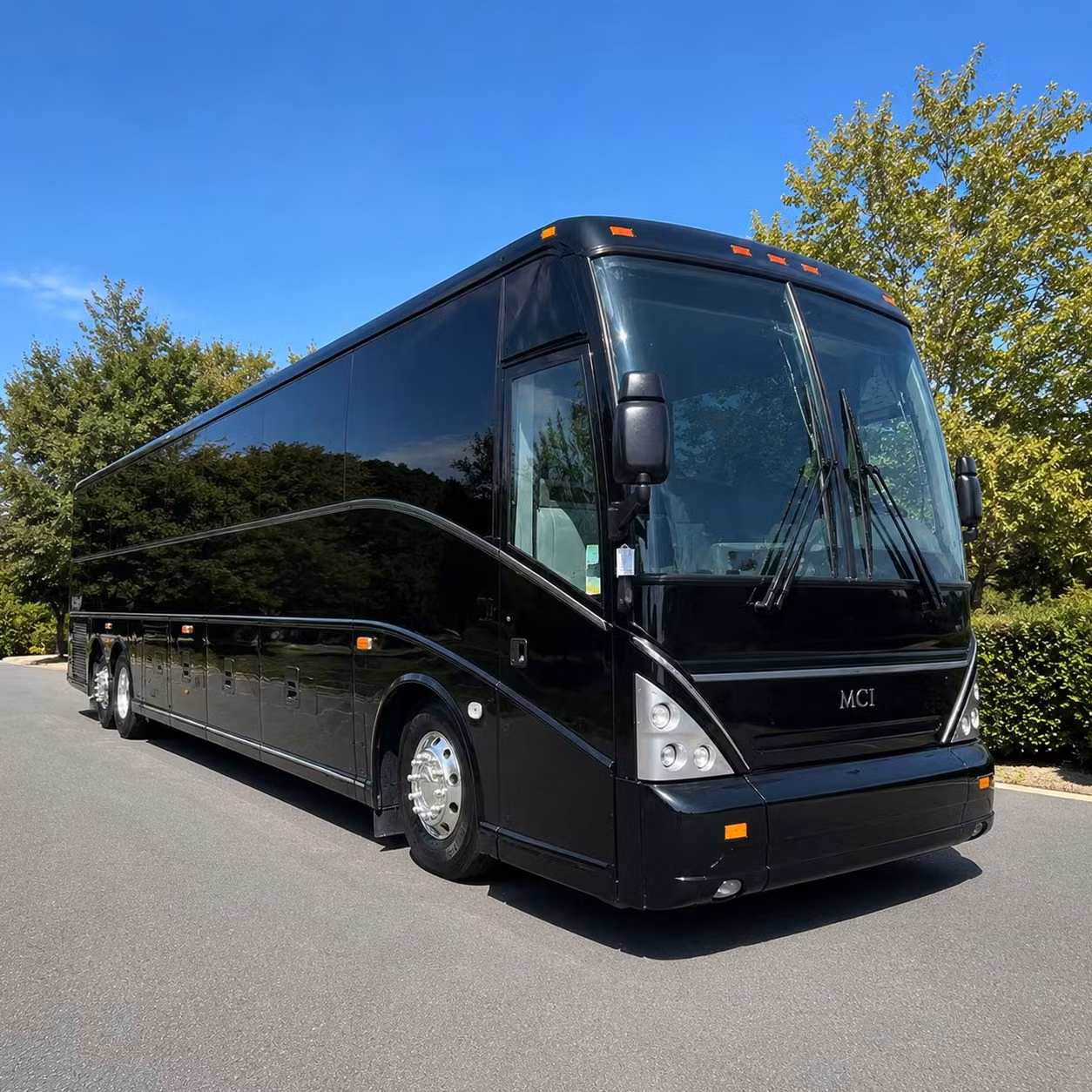 whatever brings your woodbury group together there s a bus in the network for it