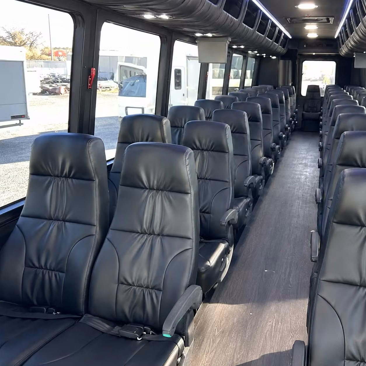 woodbury airport transportation