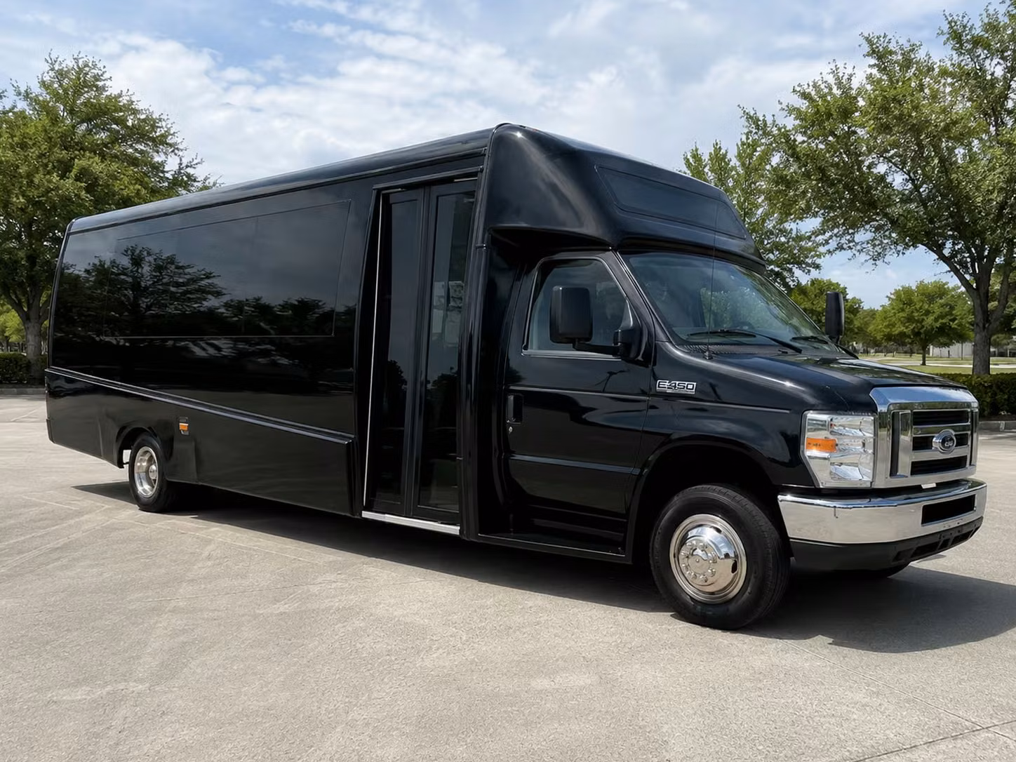 woodbury bus rentals for school field trips