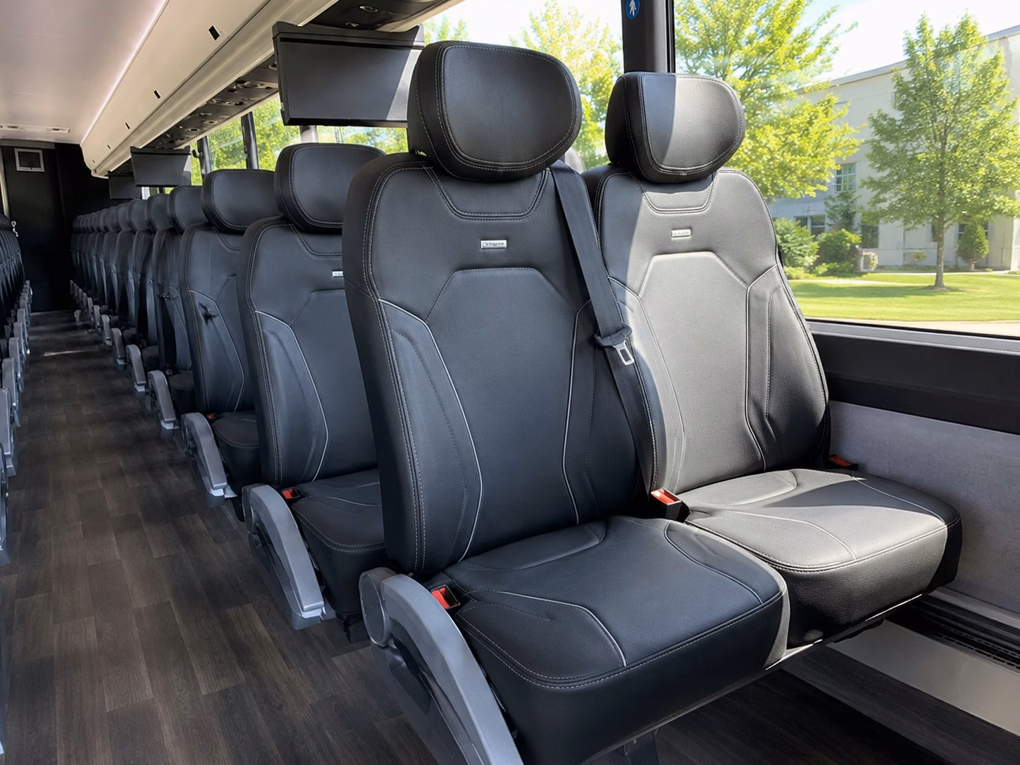 woodbury bus rentals for sports teams sporting events